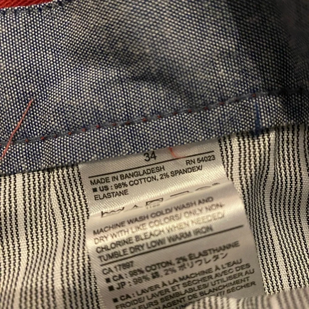 Banana Republic Men's Red Flat Front Shorts
